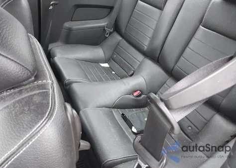 2012 Ford Mustang V6 Premium z USA, uszkodzony, nr VIN 1ZVBP8AM1C5213371